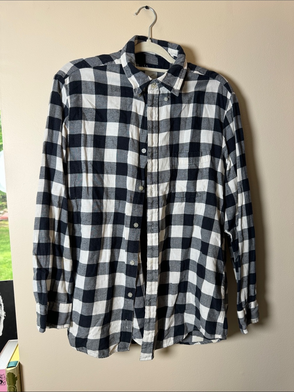 Classic Black & White Buffalo Check Men's Button-Up Shirt